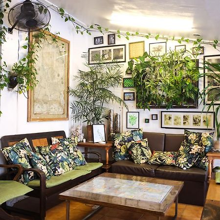 Humble Hut Hostel Manila Luaran gambar