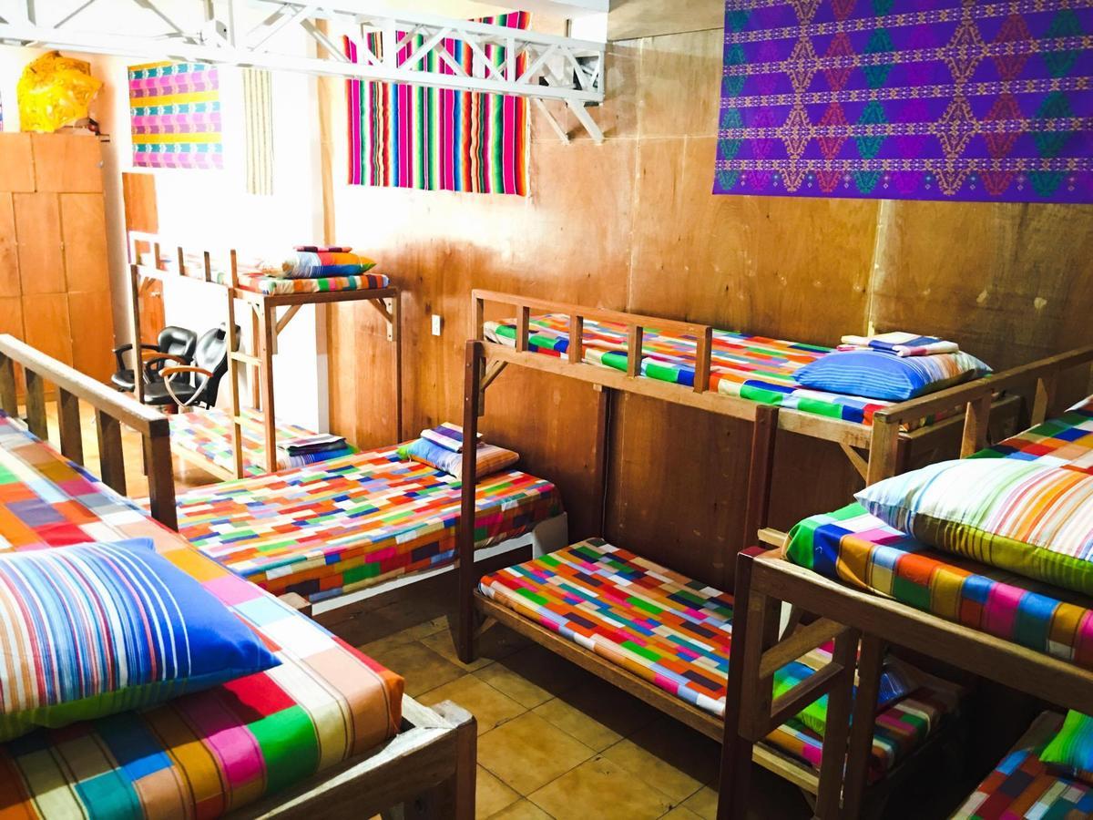 Humble Hut Hostel Manila Luaran gambar